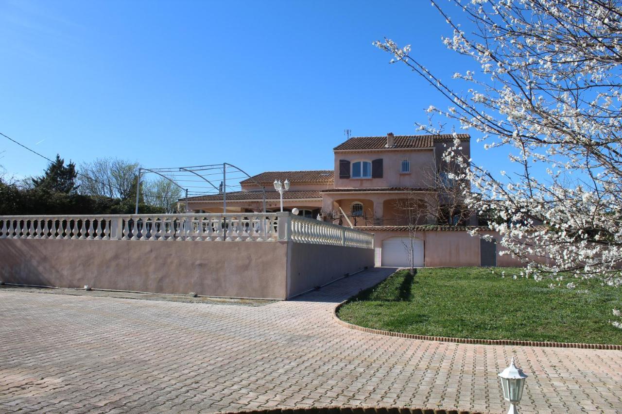 La Villa Des Ames Liees Draguignan Buitenkant foto