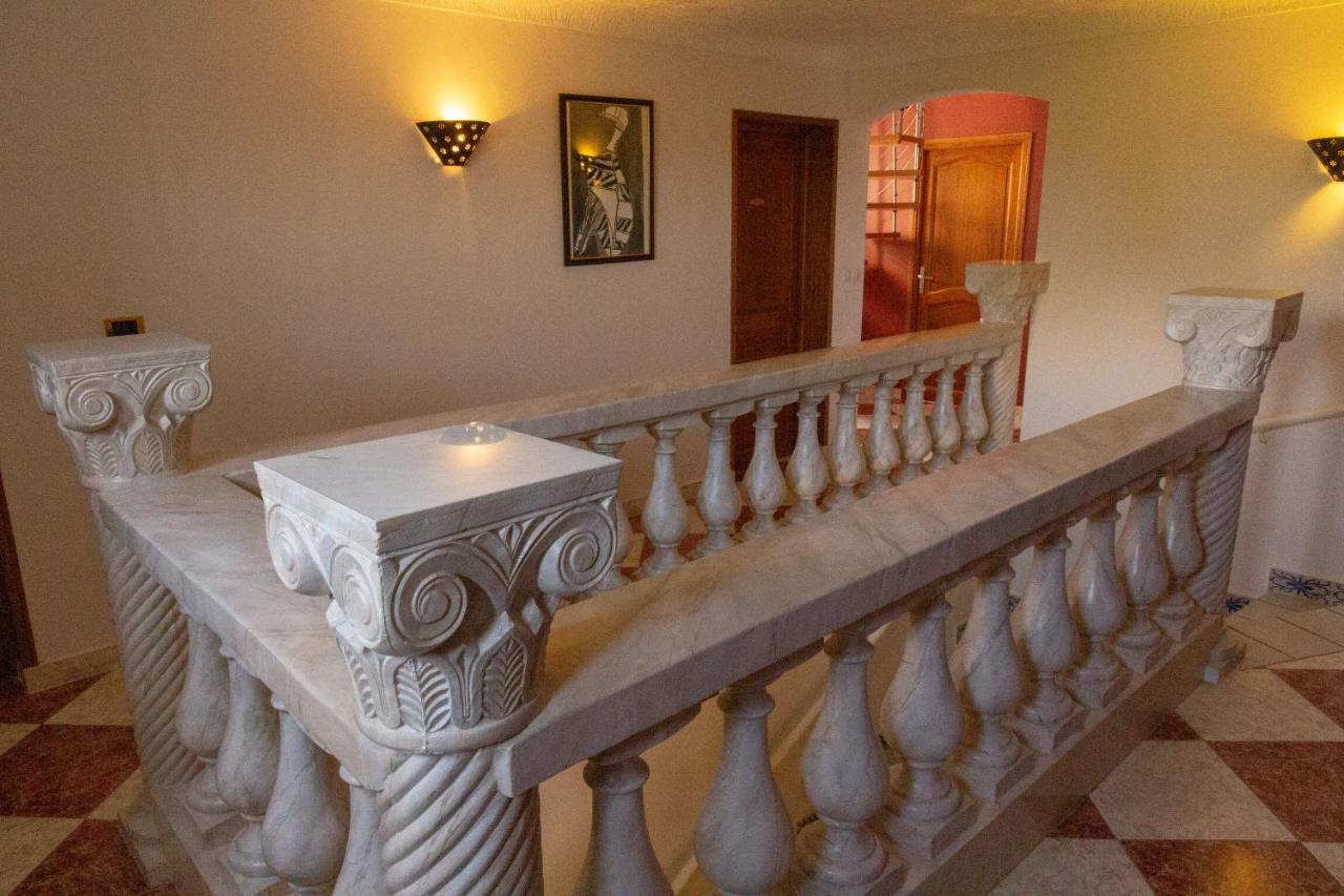 La Villa Des Ames Liees Draguignan Buitenkant foto