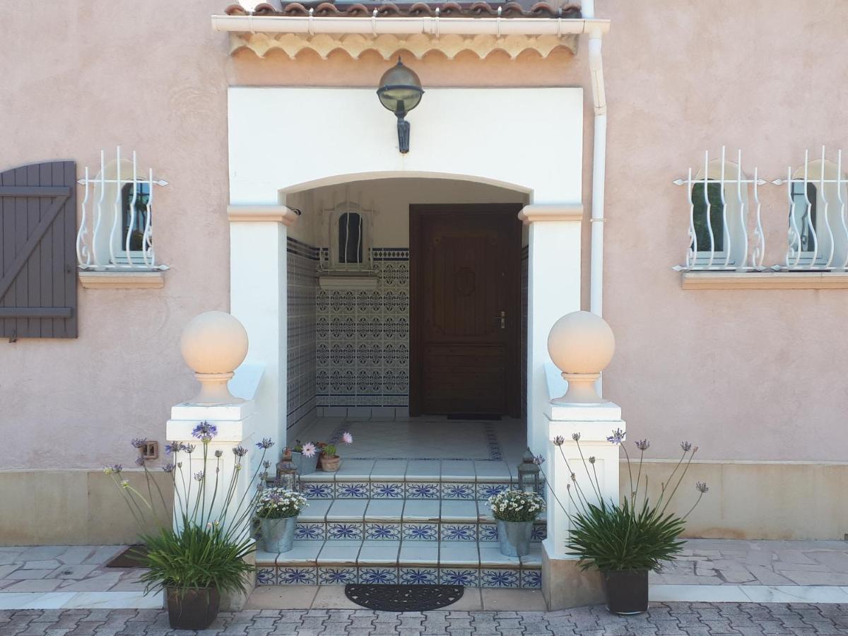 La Villa Des Ames Liees Draguignan Buitenkant foto